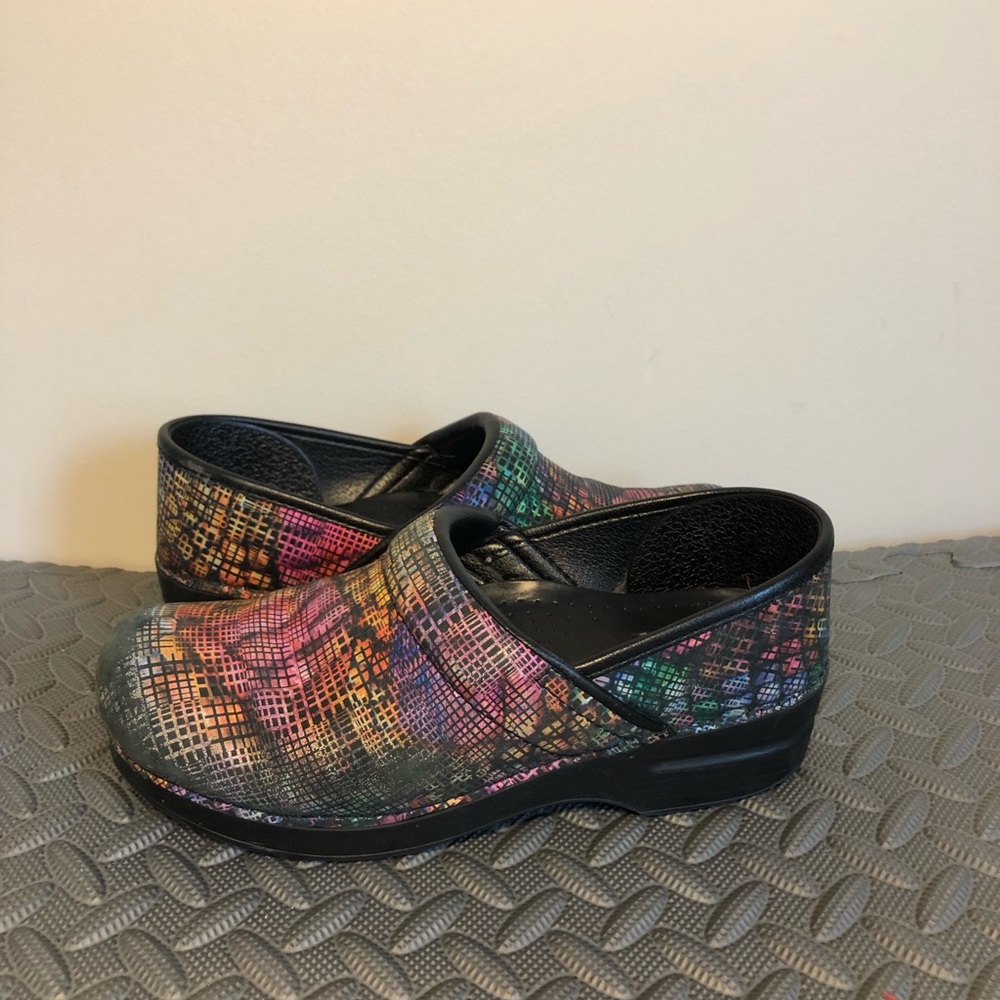 Used Women’s Dansko Clog